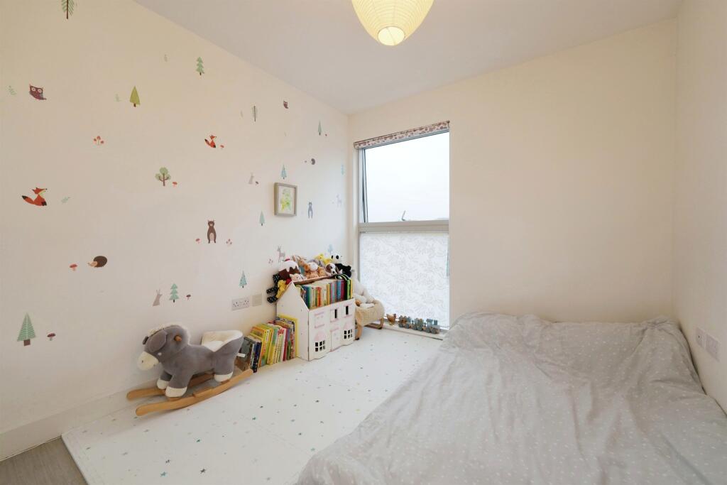Additional property image - Long Down Avenue, Bristol