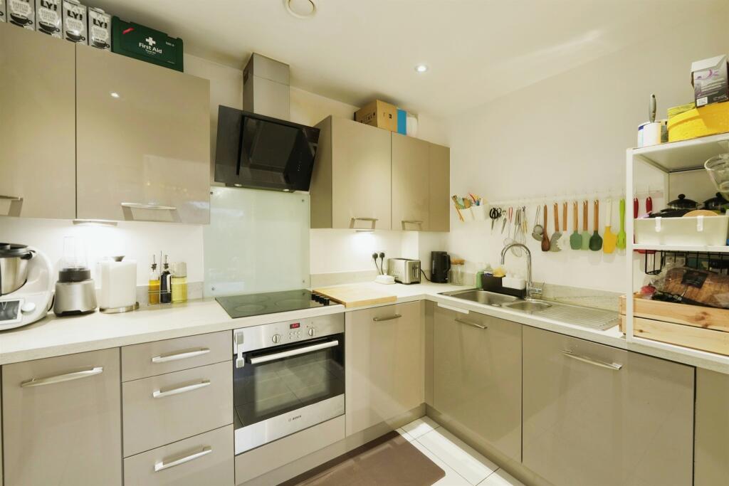Additional property image - Long Down Avenue, Bristol