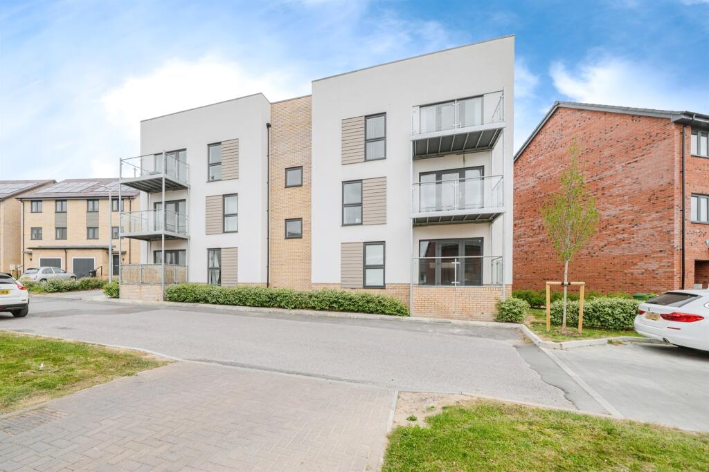 Main image of property: Poppy Close, Stoke Gifford, Bristol