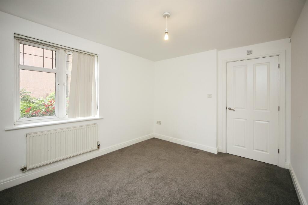 Additional property image - Alder Carr Close, Redditch