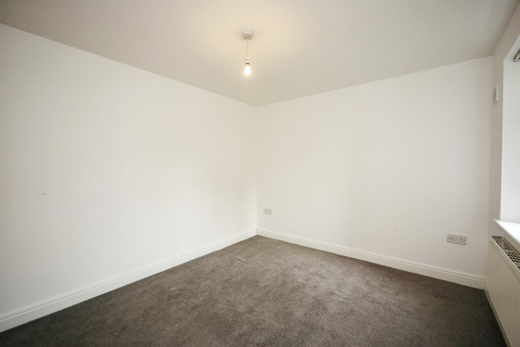 Additional property image - Alder Carr Close, Redditch