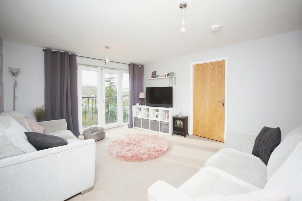 Additional property image - Gloucester Close, Redditch