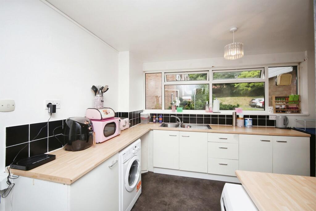 Additional property image - Glover Street, Redditch