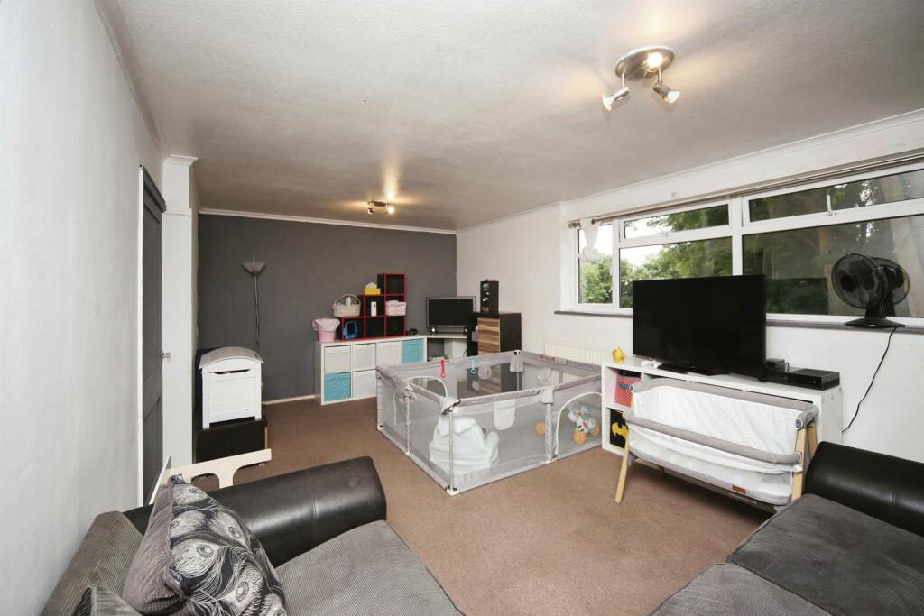 Additional property image - Glover Street, Redditch