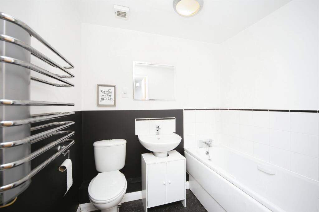 Additional property image - Gloucester Close, Redditch