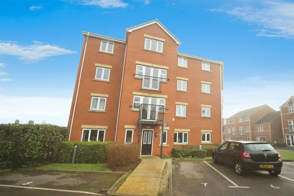 Additional property image - Gloucester Close, Redditch