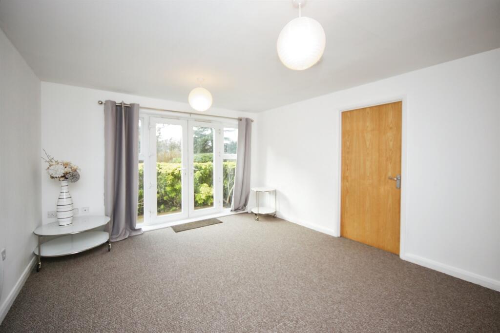Additional property image - Gloucester Close, Redditch