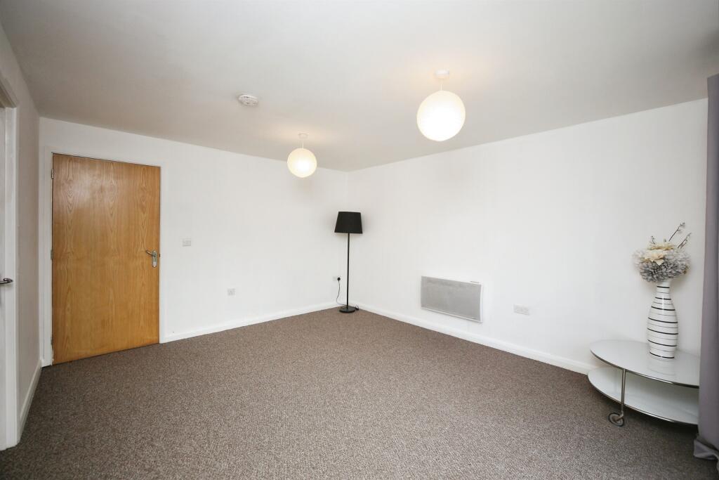 Additional property image - Gloucester Close, Redditch