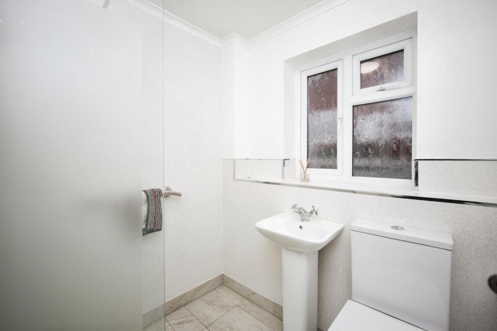 Additional property image - Paxford Close, Church Hill North, Redditch