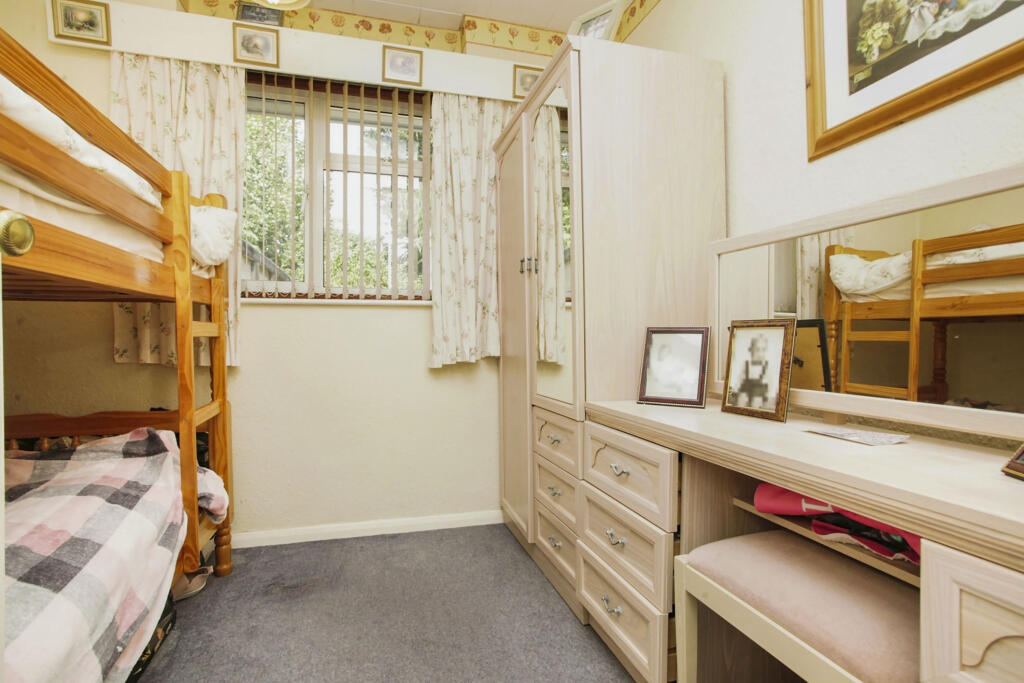 Additional property image - Waverley Road, Rugby