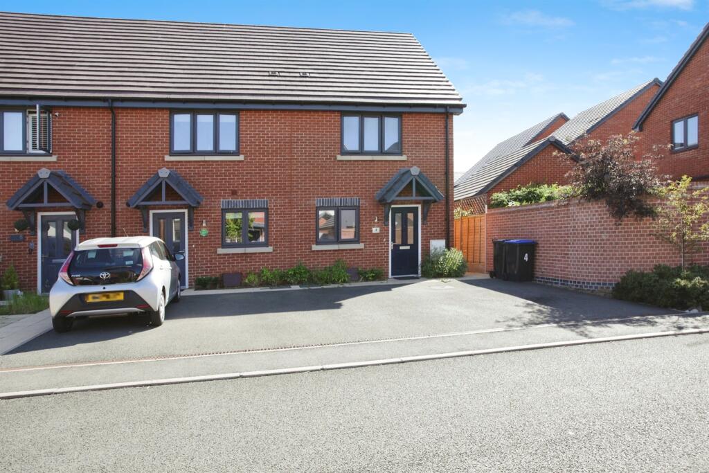 Main image of property: Luffield Close, Daventry