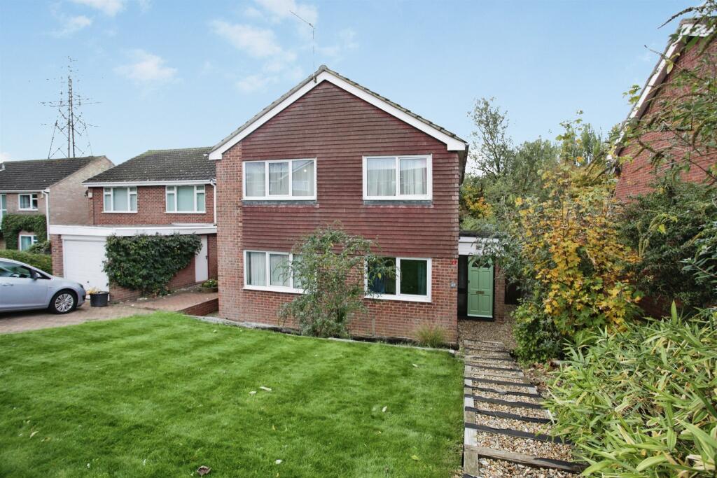 Main image of property: Fraser Close, Daventry