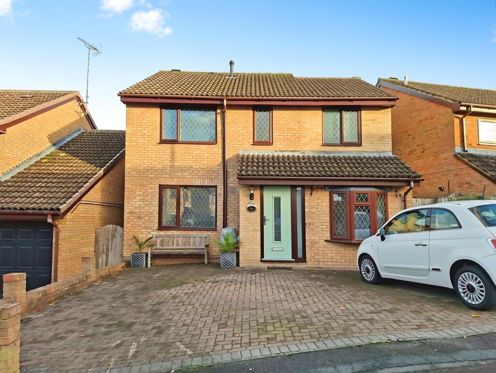 Main image of property: Chervil Close, Swindon