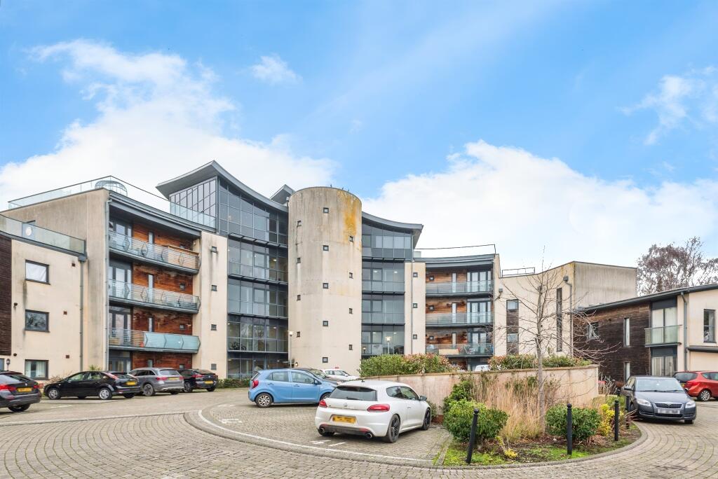 Main image of property: Tunnicliffe Close, Swindon