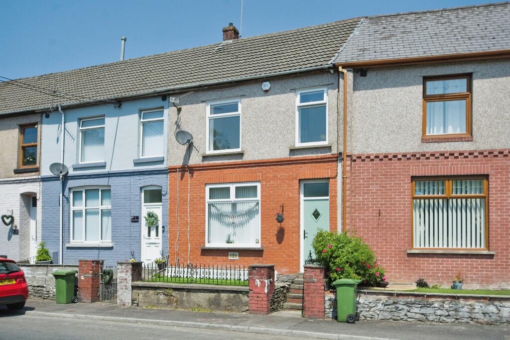 3 bedroom terraced house for sale in Elwyn Street, Tonyrefail, Porth, CF39