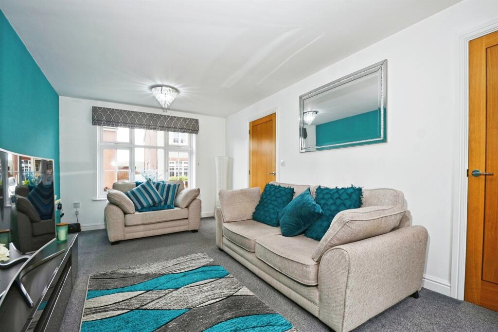 Additional property image - Highfields, Tonyrefail, PORTH