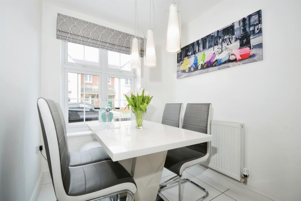 Additional property image - Highfields, Tonyrefail, PORTH