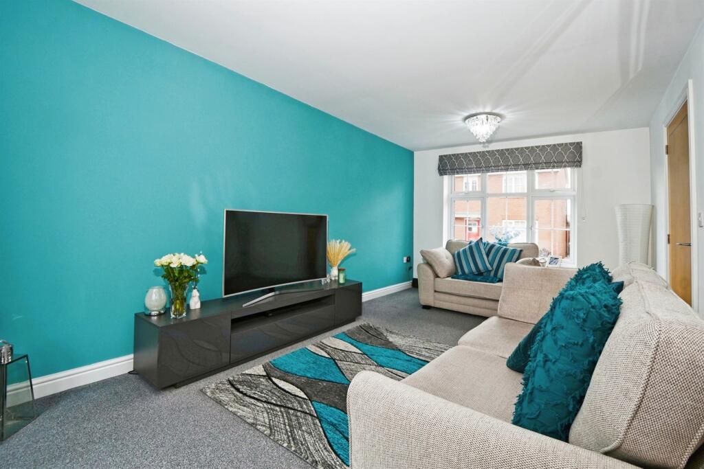 Additional property image - Highfields, Tonyrefail, PORTH