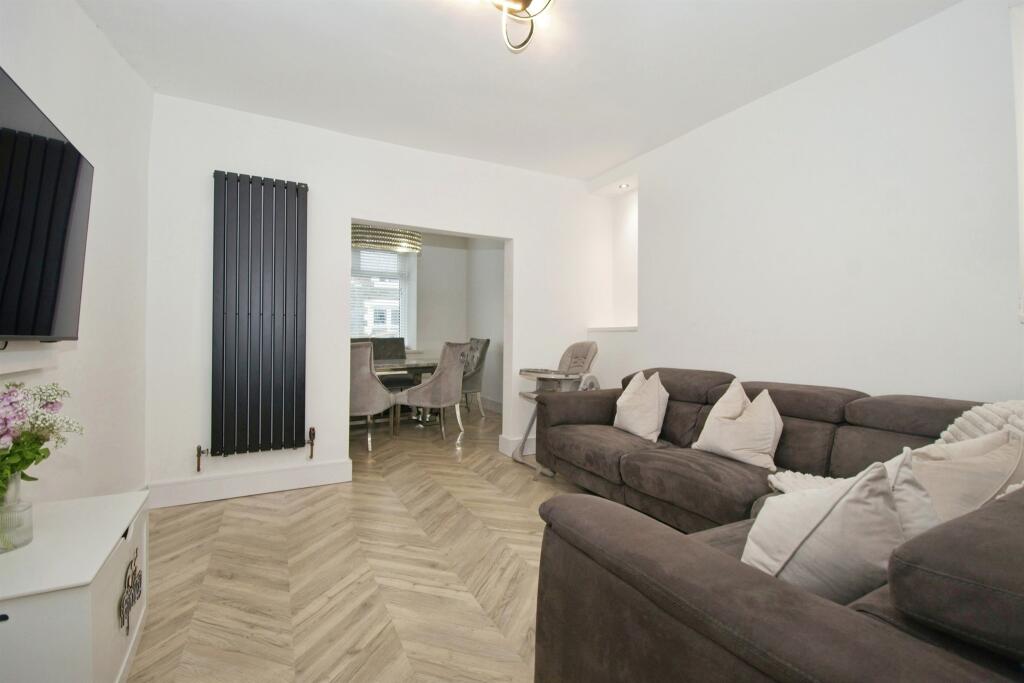 3 bedroom terraced house for sale in Wyndham Street, Gilfach Goch