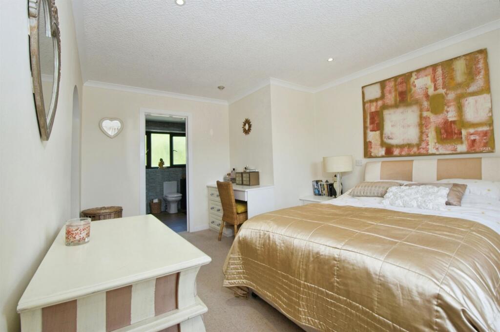 Additional property image - Glan Creigiau, Groesfaen, Pontyclun