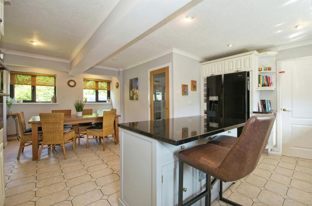 Additional property image - Glan Creigiau, Groesfaen, Pontyclun