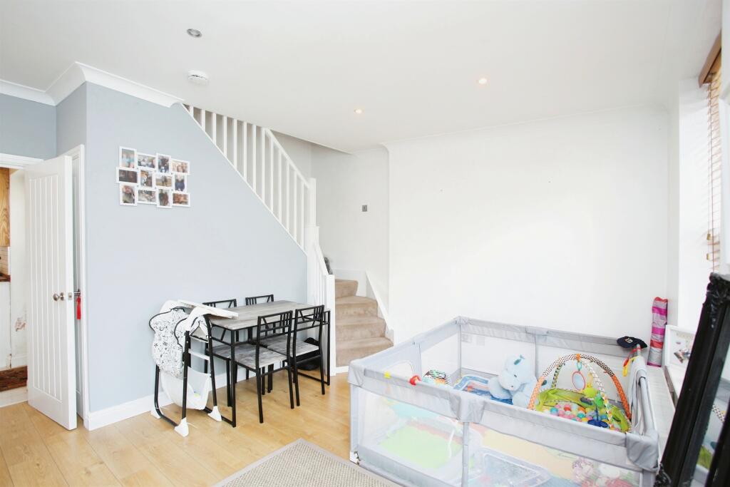 Additional property image - Oakfield Terrace, Tonypandy