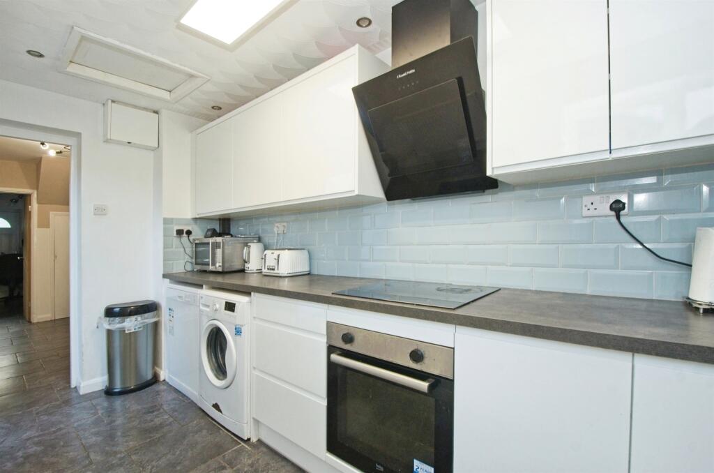 Additional property image - Hawthorn Crescent, Pontypridd
