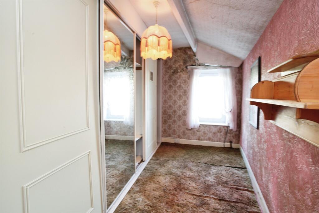Additional property image - Groesfaen, Groesfaen, Pontyclun