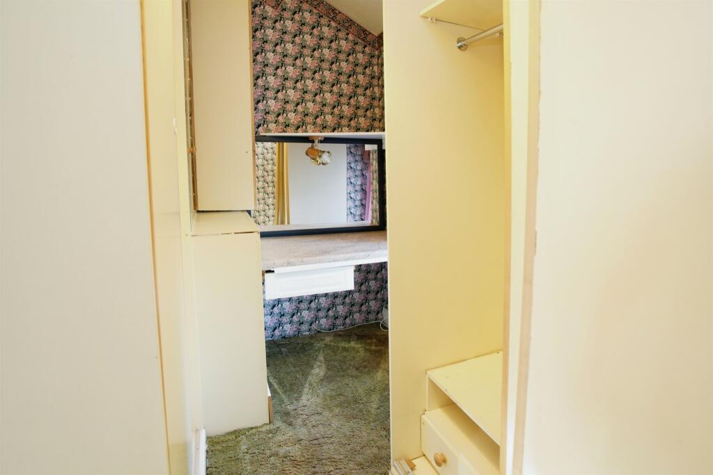 Additional property image - Groesfaen, Groesfaen, Pontyclun