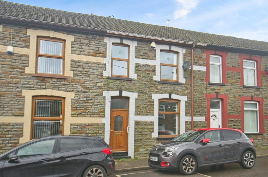 Main image of property: Llantrisant Road, Tonyrefail, Porth