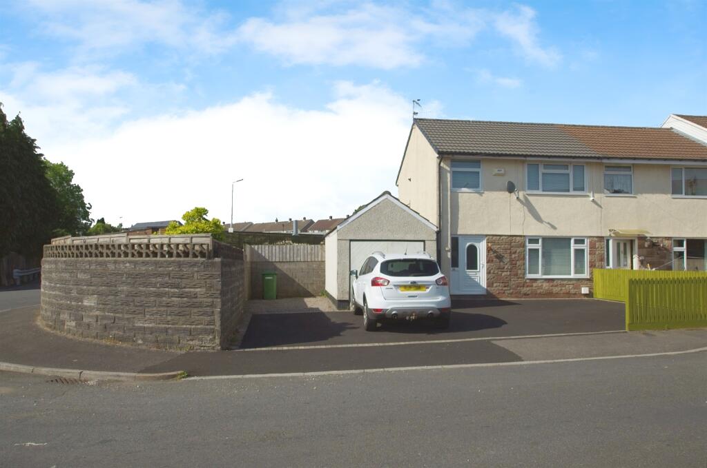 Main image of property: Heol Treferig, Beddau, Pontypridd