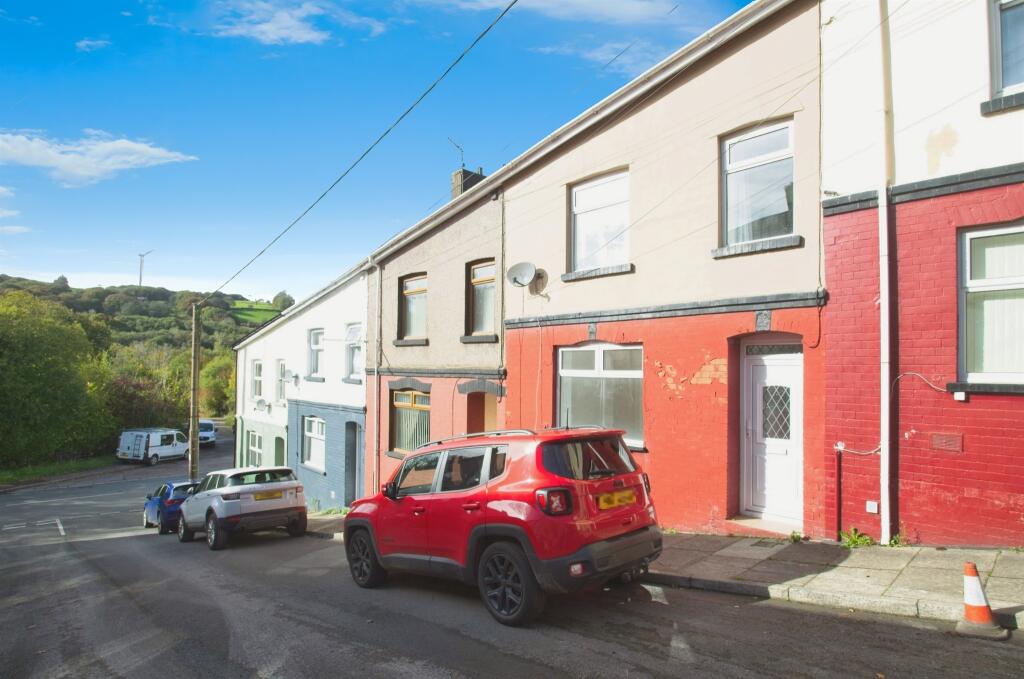 Main image of property: Garth Street, Tonyrefail, Porth