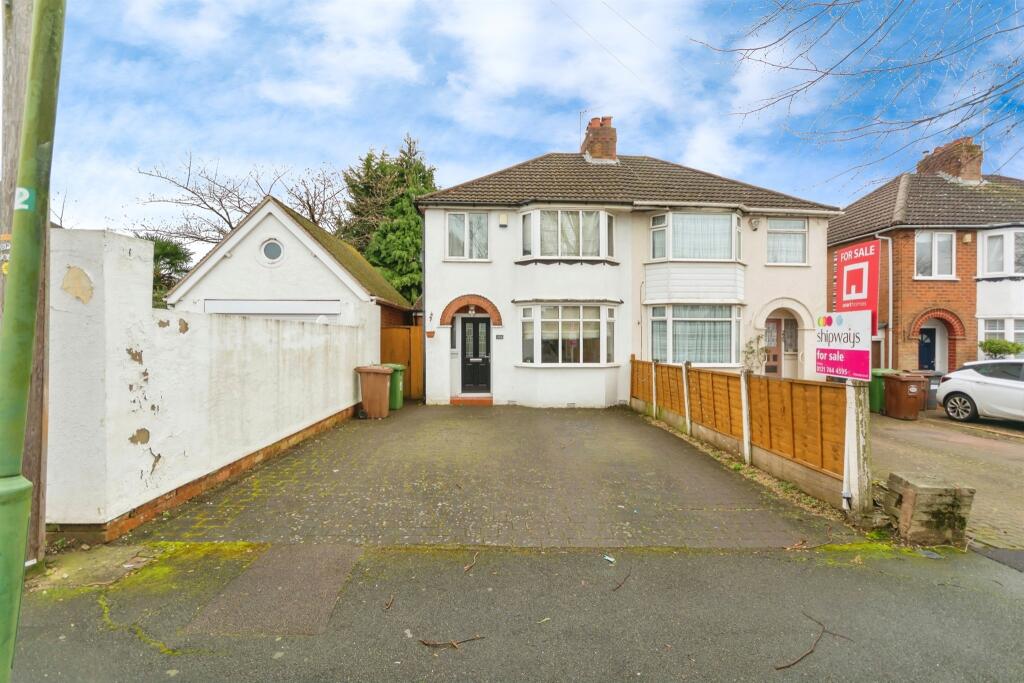 3 bedroom semidetached house for sale in Acheson Road, Shirley, Solihull, B90