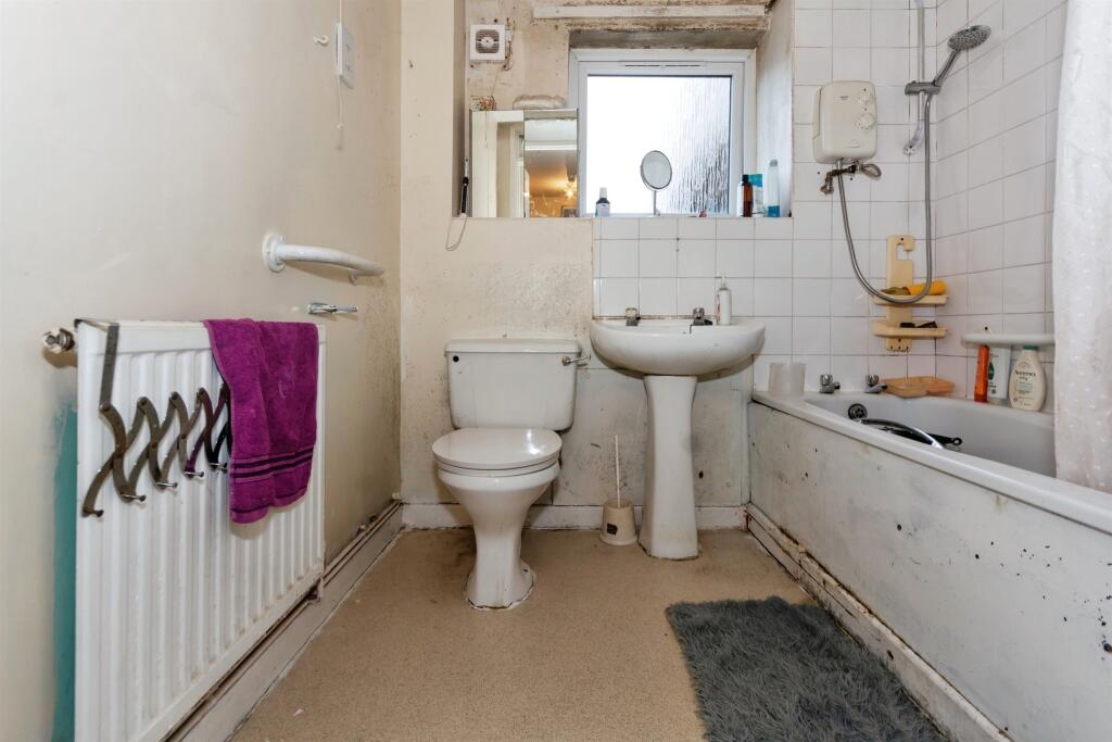 Additional property image - Stratford Road, Sparkhill, Birmingham