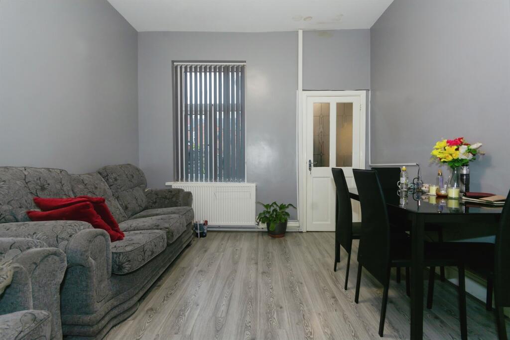 Additional property image - Walford Road, Birmingham