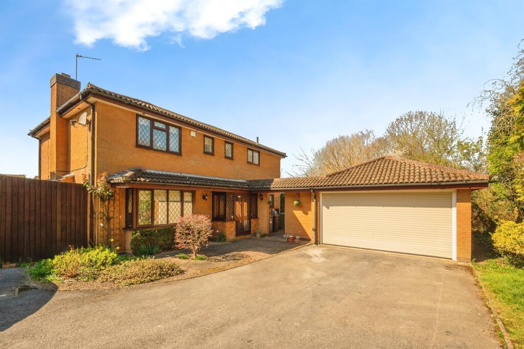 Main image of property: Cryersoak Close, Shirley, Solihull