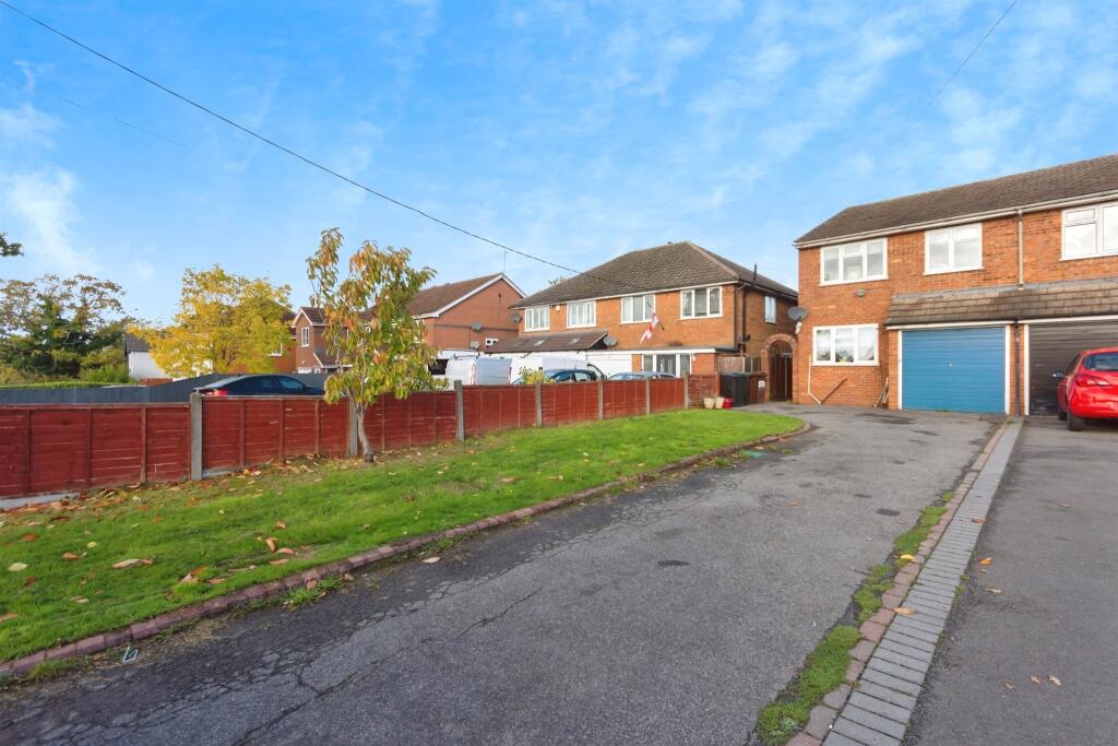 Main image of property: Haslucks Green Road, Shirley, Solihull