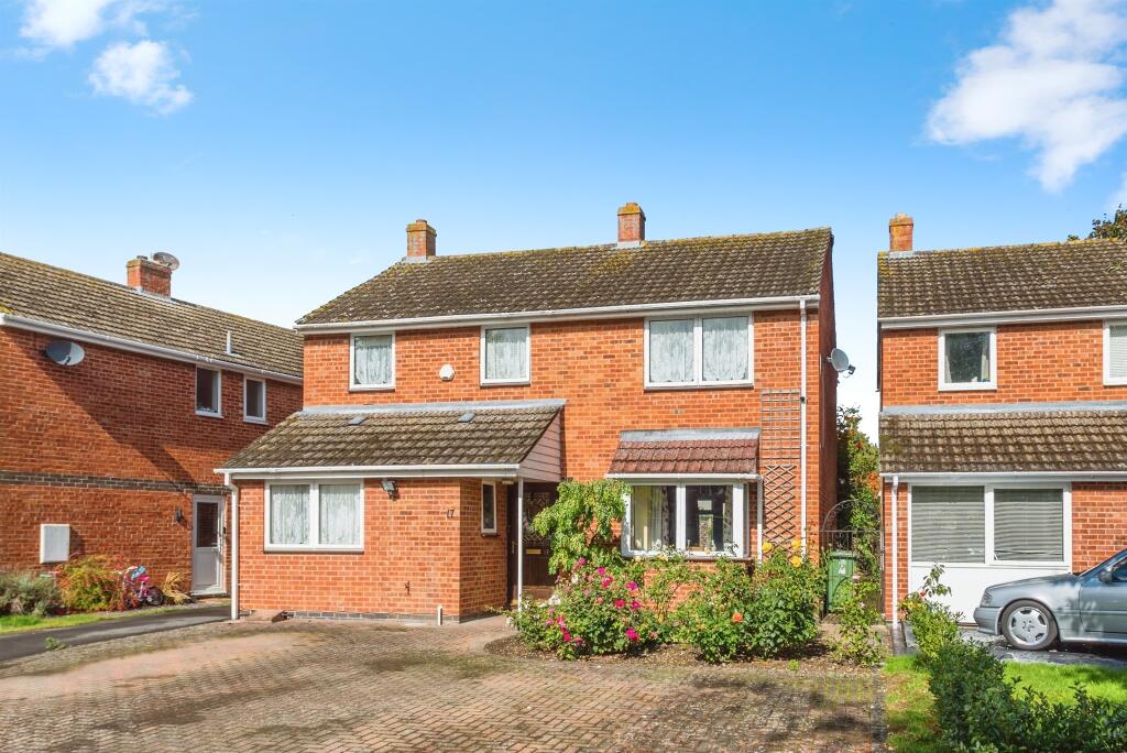 Main image of property: Hardings, Chalgrove, Oxford