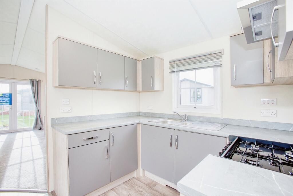Additional property image - Bath & West Lodge Park, Cannards Grave, Shepton Mallet