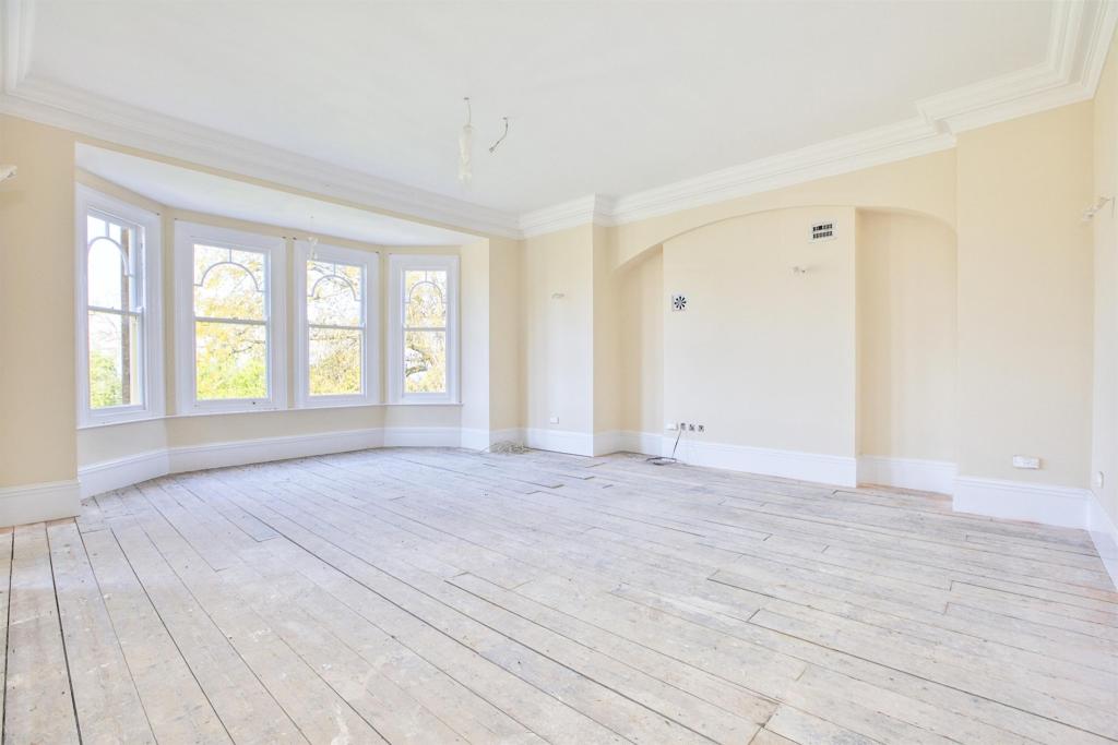 Additional property image - Priorygate Court, Castle Cary