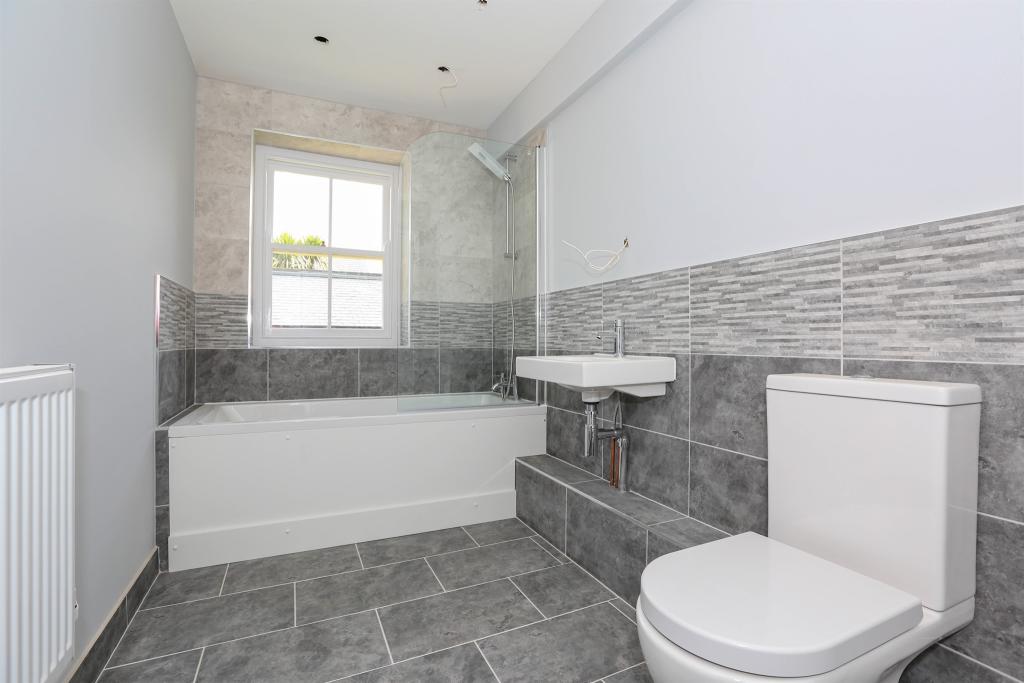 Additional property image - Priorygate Court, Castle Cary