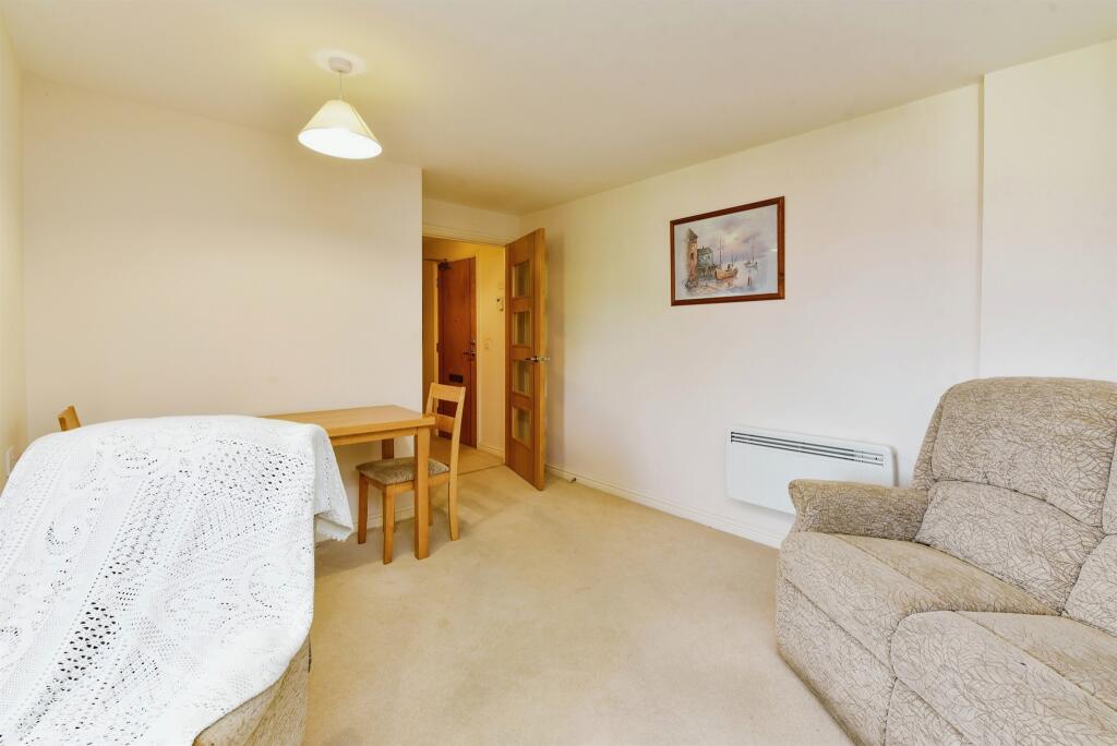 Additional property image - George Street, WARMINSTER