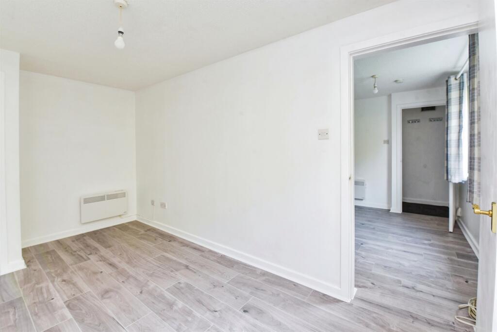 Additional property image - Imberwood Close, Warminster