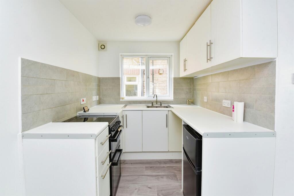 Additional property image - Imberwood Close, Warminster