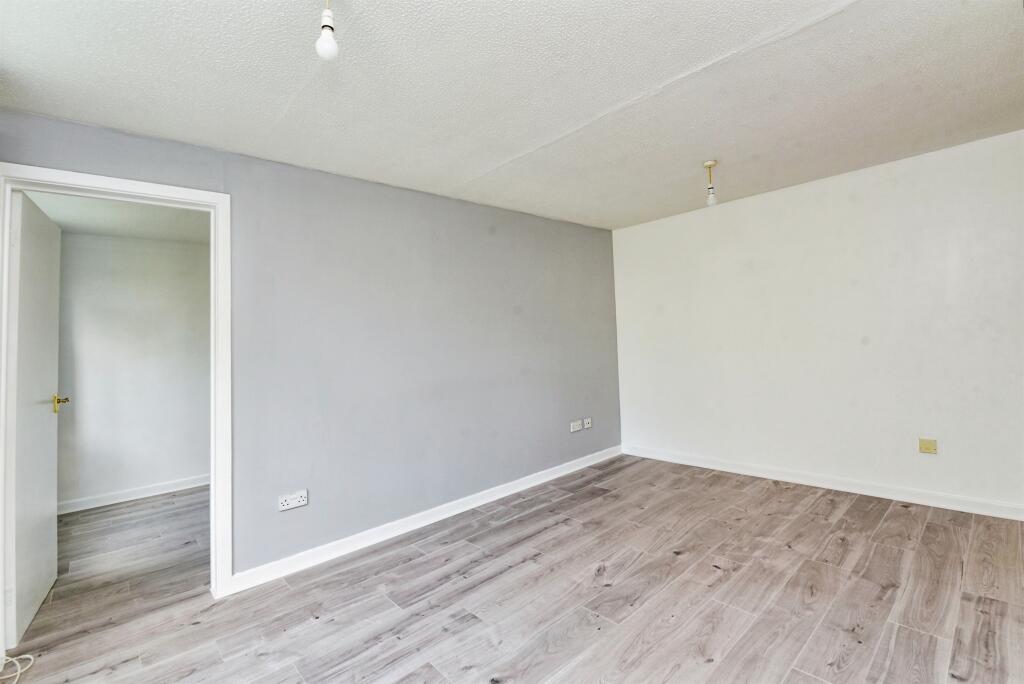 Additional property image - Imberwood Close, Warminster