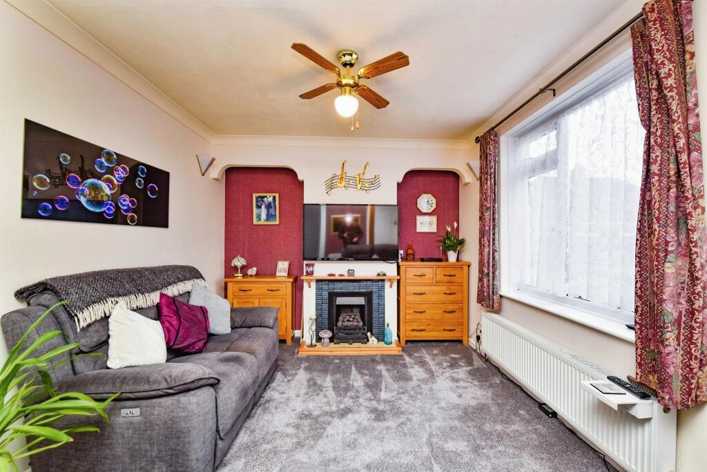 Additional property image - The Avenue, Westbury