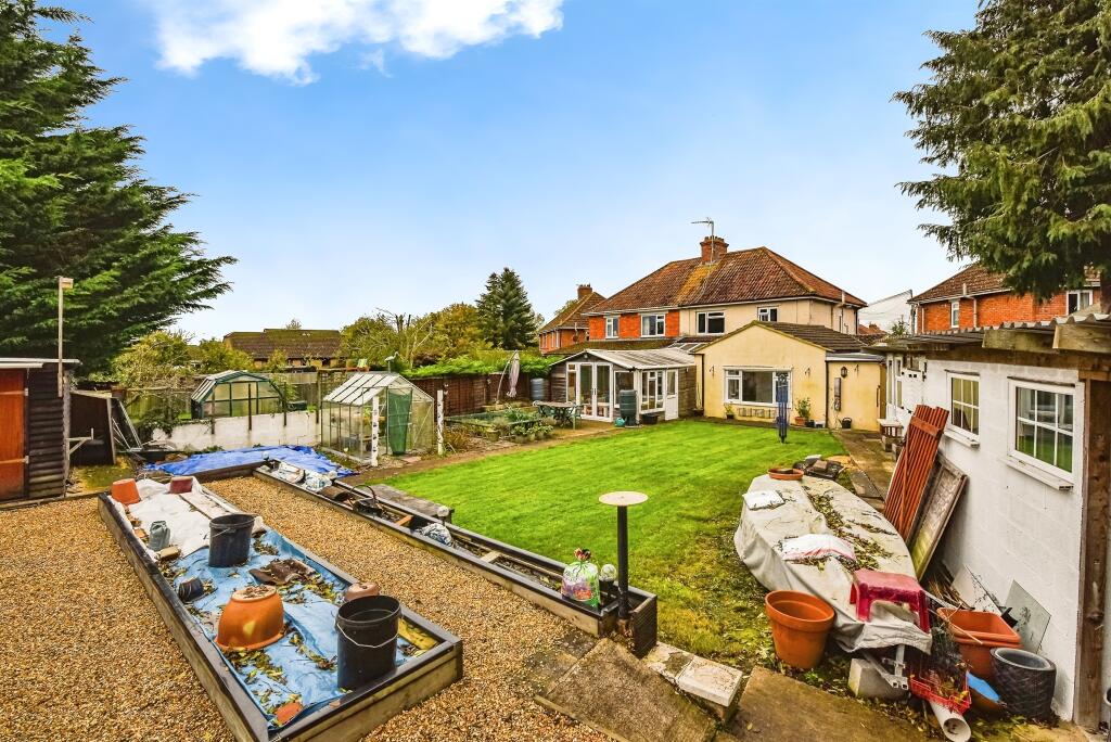 Additional property image - The Avenue, Westbury