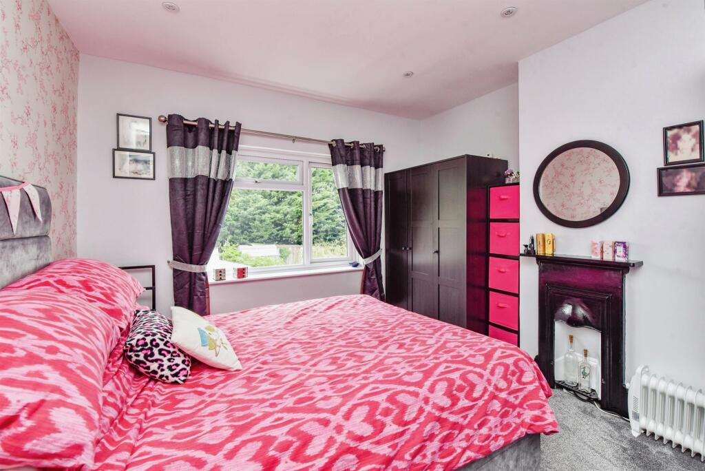 Additional property image - The Avenue, Westbury