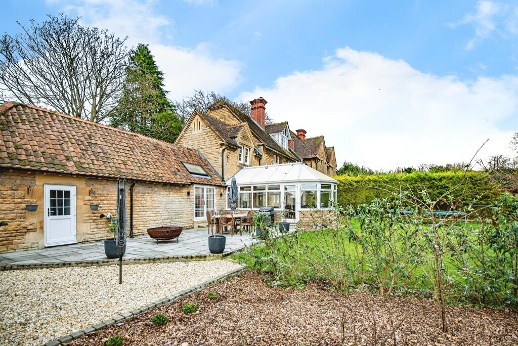 Additional property image - Alfred Street, Westbury