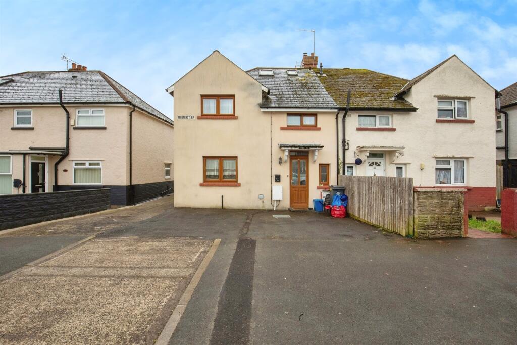3 bedroom semi-detached house for sale in Mynachdy Road, Cardiff, CF14